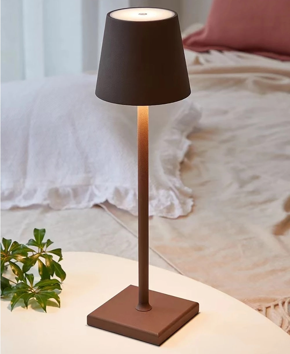 SkandiShop LED Desk Lamp Vintage Aluminum Dimmable